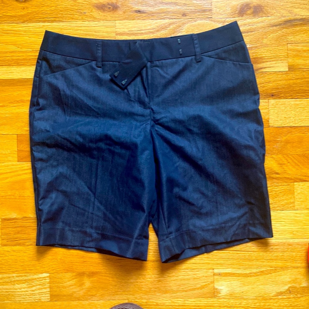 NWT Express Editor trouser shorts jean size 4